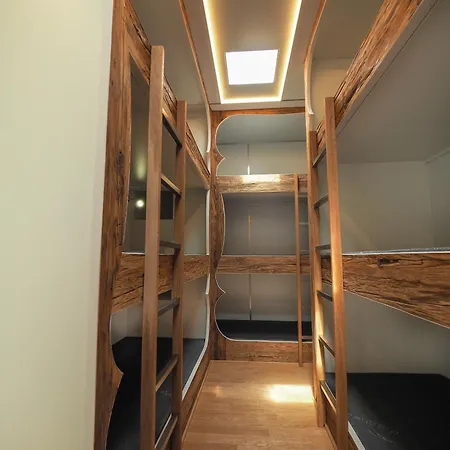 Sleeptrailer Campsite