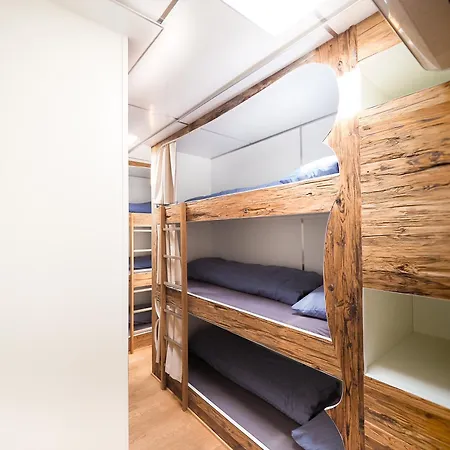 Camping Sleeptrailer Zürich